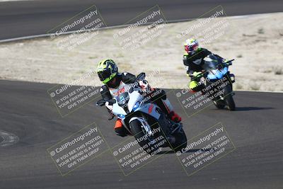 media/Sep-20-2025-TrackDaz (Sat) [[27f0cde673]]/B Group/1020am (Turn 3)/